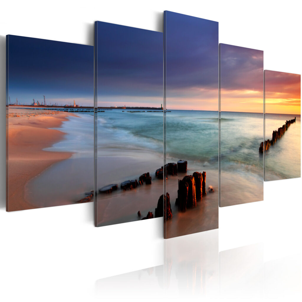 Schilderij - Dawn by the sea