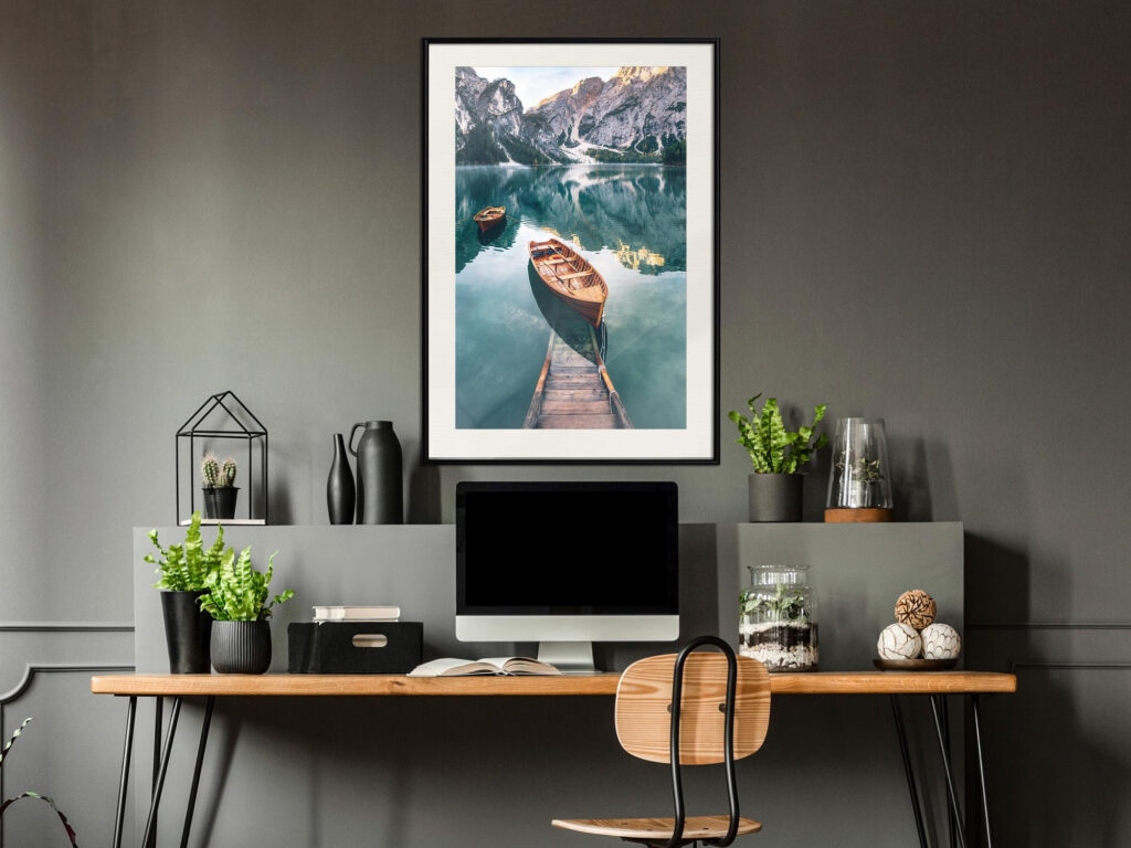 Lake in a Mountain Valley - Afbeelding 2