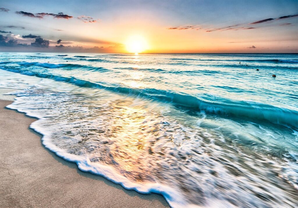 Fotobehang - Walk Along the Seashore