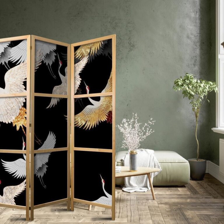 Japans kamerscherm - Cranes at Night - White and Gold Birds Flying Away on a Black Background