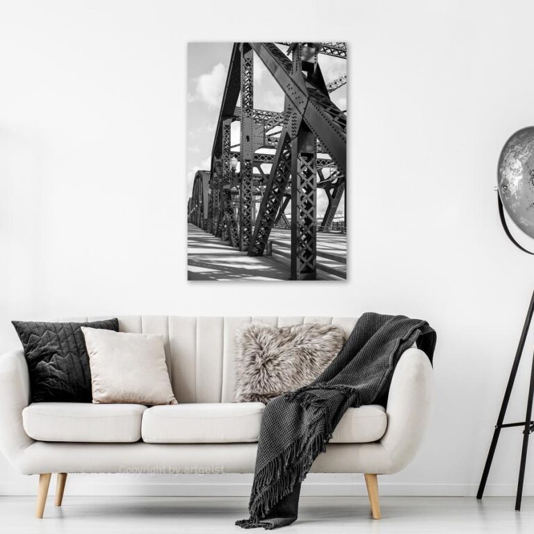Schilderij - Bridge at Morning (1 Part) Vertical