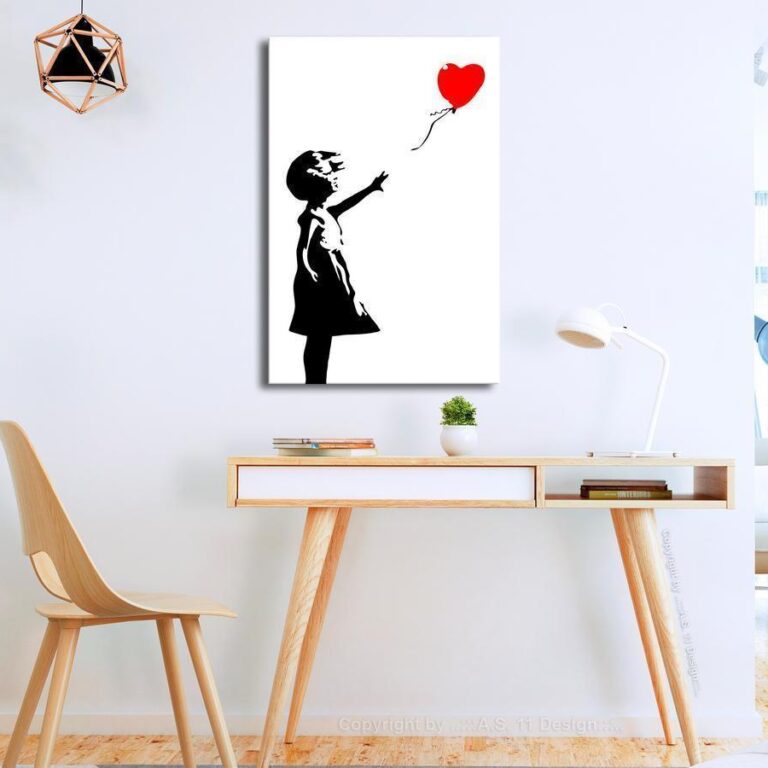 Schilderij - Little Girl with a Balloon (1 Part) Vertical