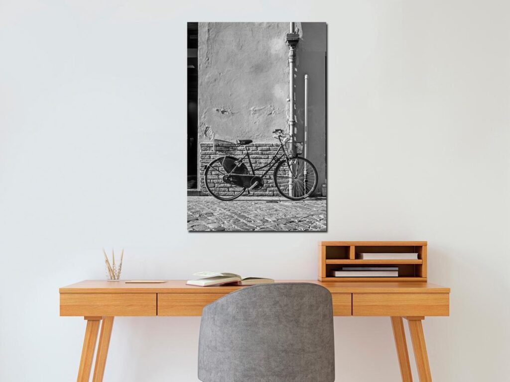 Schilderij - Old Italian Bicycle (1 Part) Vertical