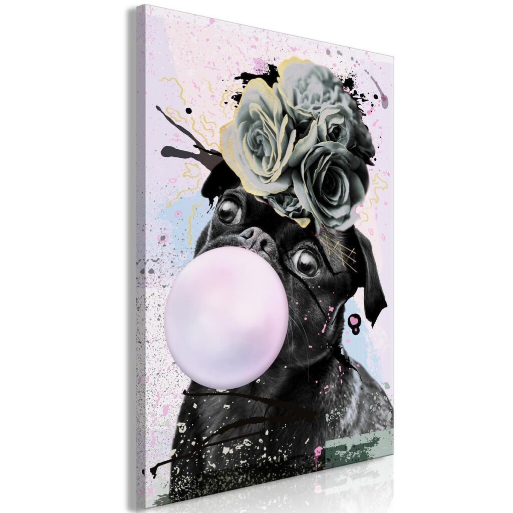 Schilderij - Pug With Bubble Gum (1 Part) Vertical - Afbeelding 2