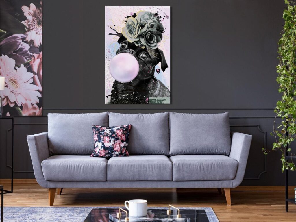 Schilderij - Pug With Bubble Gum (1 Part) Vertical