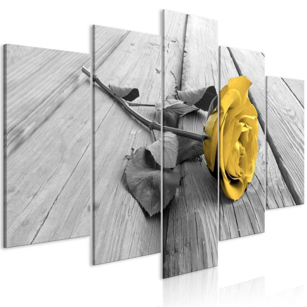 Schilderij - Rose on Wood (5 Parts) Wide Yellow