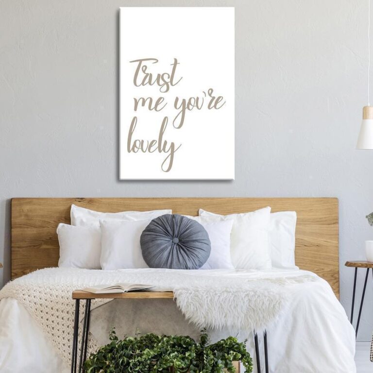 Schilderij - Trust Me You're Lovely (1 Part) Vertical