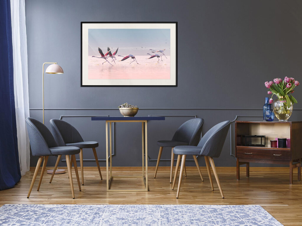 Flamingos Breaking into a Flight - Afbeelding 3